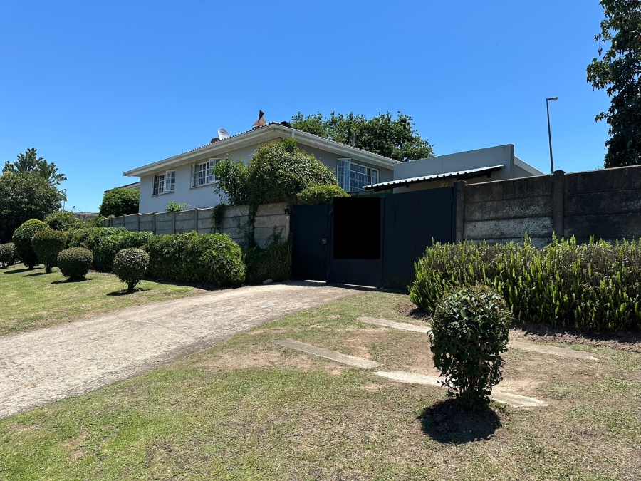 7 Bedroom Property for Sale in Mthata Eastern Cape